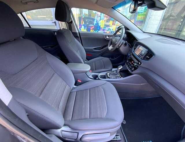 Hyundai IONIQ 1.6 Hybrid DCT Style