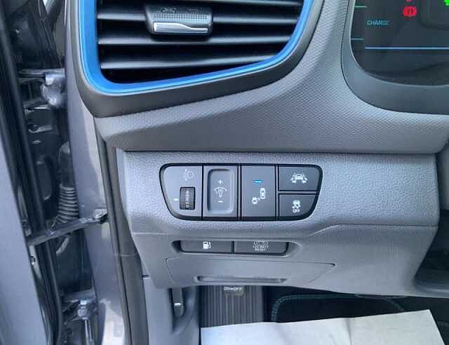Hyundai IONIQ 1.6 Hybrid DCT Style