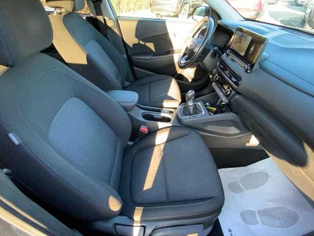 Hyundai Kona 1ªs. Kona 1.0 T-GDI Hybrid 48V iMT XLine GRIGIO SCURO