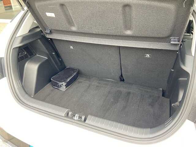 Hyundai i20 1.2 MPI MT GPL ConnectLine + Led Pack + TT