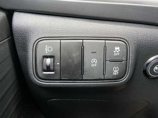 Hyundai i20 1.2 MPI MT GPL ConnectLine + Led Pack + TT
