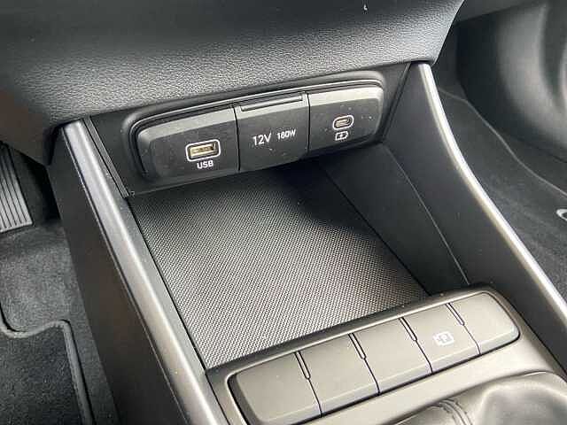 Hyundai i20 1.2 MPI MT GPL ConnectLine + Led Pack + TT