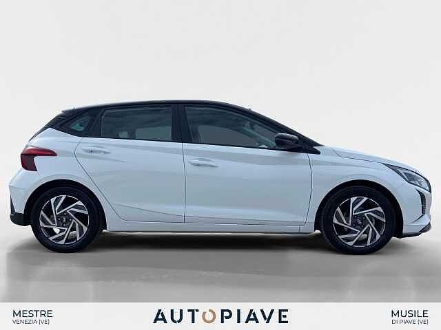 Hyundai i20 1.2 MPI MT GPL ConnectLine + Led Pack + TT