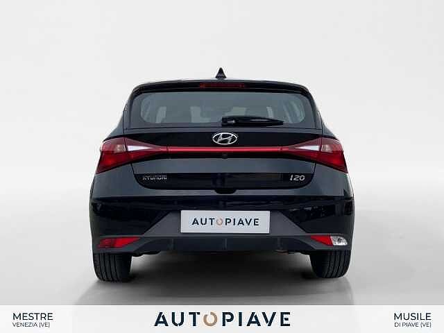 Hyundai i20 1.2 MPI MT ConnectLine