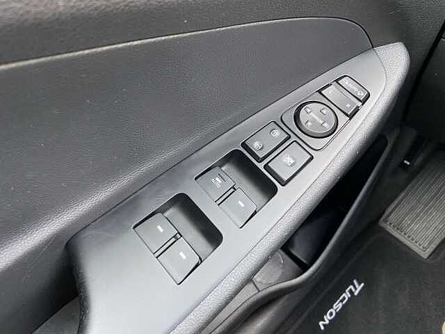 Hyundai TUCSON 1.7 CRDi go! Tetto apribile