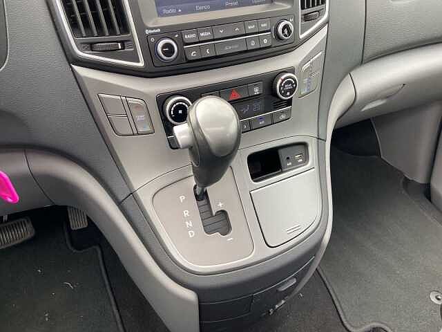 Hyundai H-1 2.5 CRDi VGT Wagon 8 p.ti Style