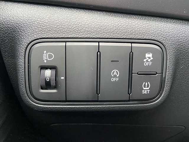 Hyundai i20 1.0 T-GDI 48V iMT Connectline