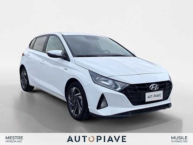 Hyundai i20 1.2 MPI MT Connectline