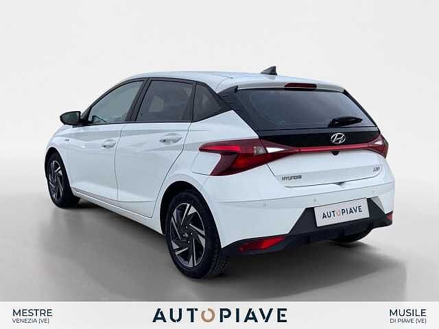 Hyundai i20 1.2 MPI MT Connectline