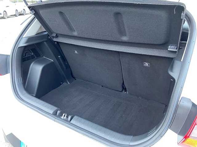 Hyundai i20 1.2 MPI MT Connectline