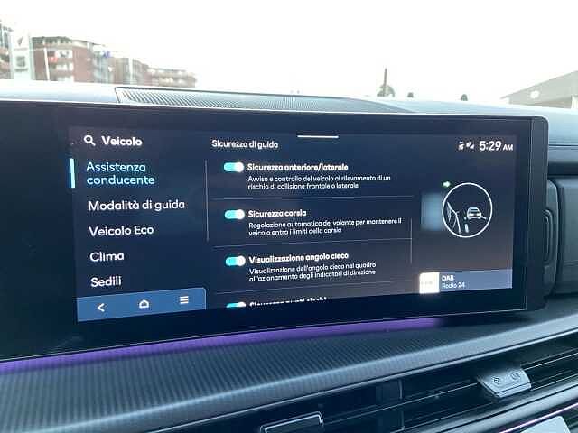 Hyundai Santa Fe 1.6 T-GDi HEV 4WD AT 7 posti XClass Calligraphy Pack Bianco