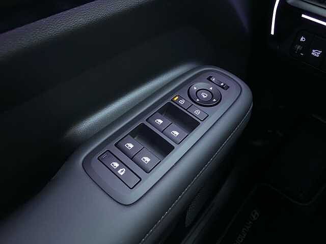 Hyundai Santa Fe 1.6 T-GDi HEV 4WD AT 7 posti XClass Calligraphy Pack Bianco