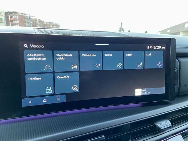 Hyundai Santa Fe 1.6 T-GDi HEV 4WD AT 7 posti XClass Calligraphy Pack Bianco