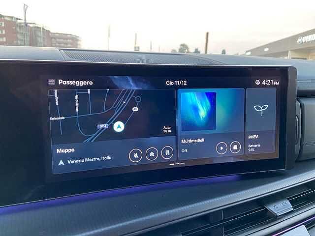 Hyundai Santa Fe 1.6T-GDi PHEV 4WD AT 7 posti XClass Bianco