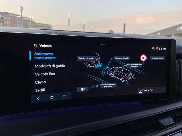 Hyundai Santa Fe 1.6T-GDi PHEV 4WD AT 7 posti XClass Bianco