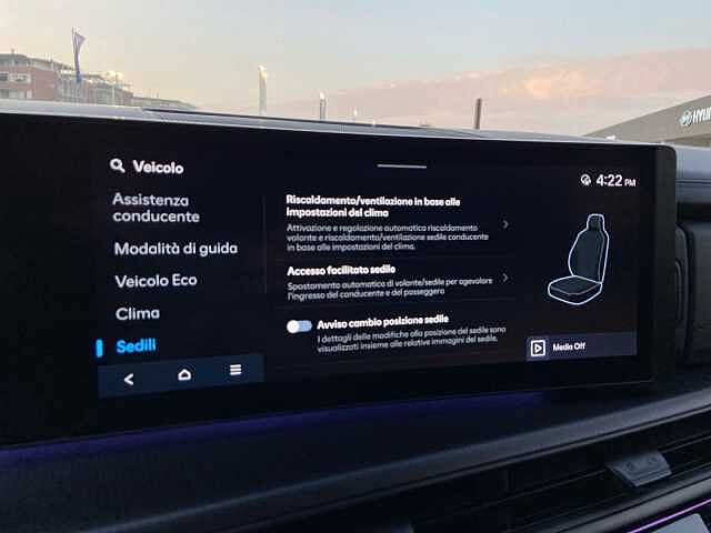 Hyundai Santa Fe 1.6T-GDi PHEV 4WD AT 7 posti XClass Bianco