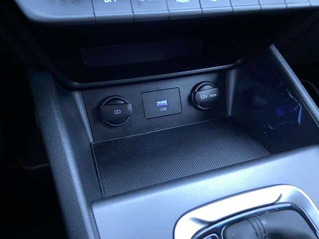 Hyundai KONA HEV 1.6 DCT XLine