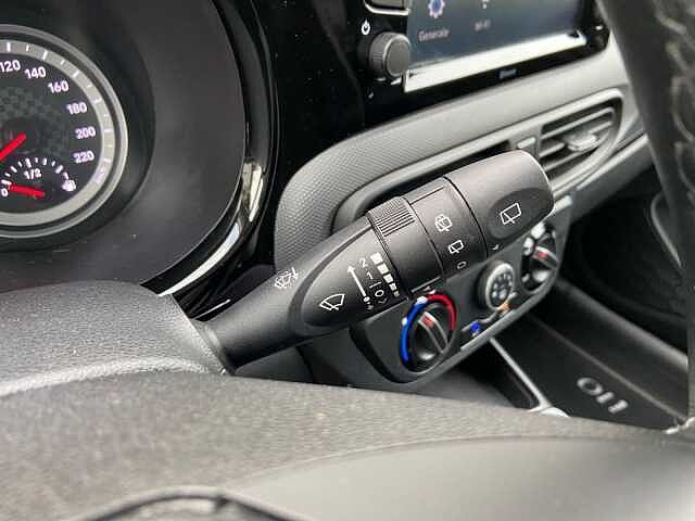 Hyundai i10 1.0 MPI Tech Connect Pack