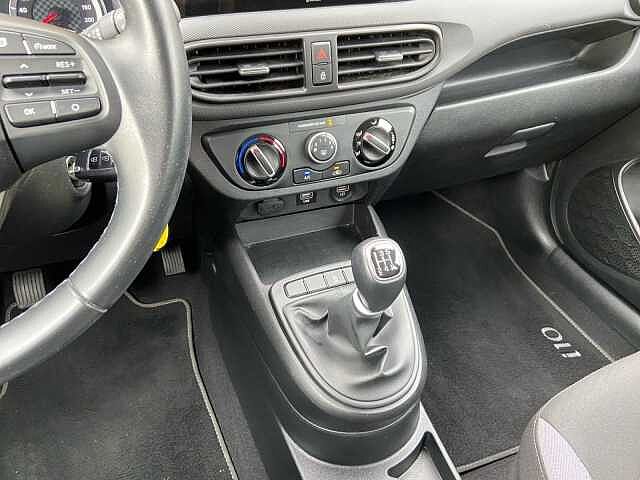 Hyundai i10 1.0 MPI Tech Connect Pack