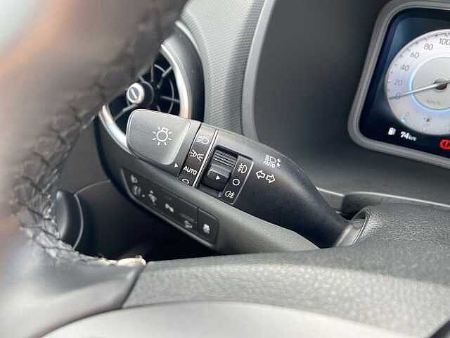 Hyundai KONA 1.0 T-GDI 48V 120cv Xline Safety Pack Techno Pack