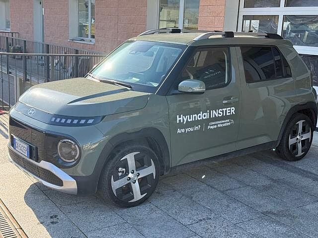 Hyundai INSTER 49 kWh XClass + Techno Pack + 17'