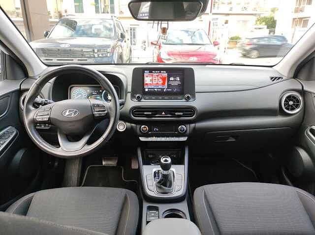 Hyundai Kona 1&ordf;s. (2017-23) HEV 1.6 DCT XLine Bianco