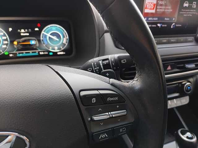 Hyundai Kona 1&ordf;s. (2017-23) HEV 1.6 DCT XLine Bianco