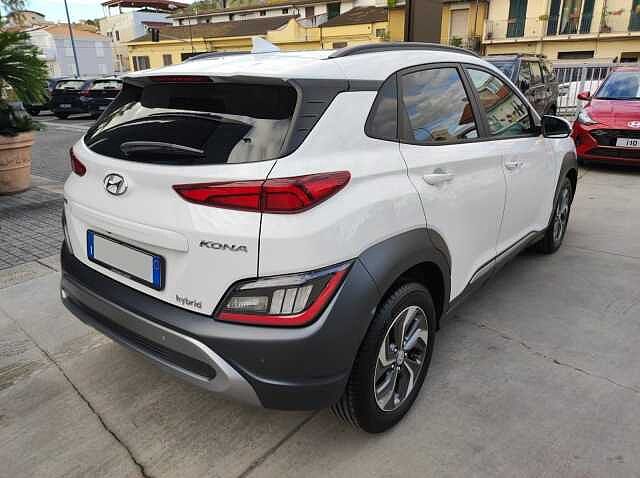 Hyundai Kona 1&ordf;s. (2017-23) HEV 1.6 DCT XLine Bianco