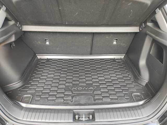 Hyundai Kona 1&ordf;s. (2017-23) HEV 1.6 DCT XLine Bianco