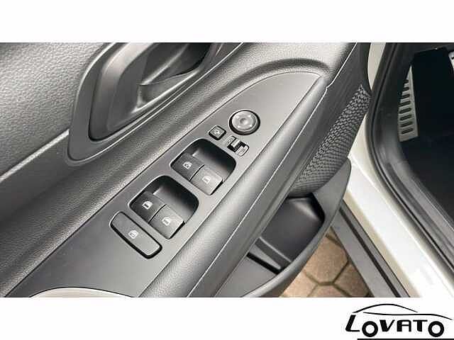 Hyundai BAYON 1.0 T-GDI Hybrid 48V iMT XLine