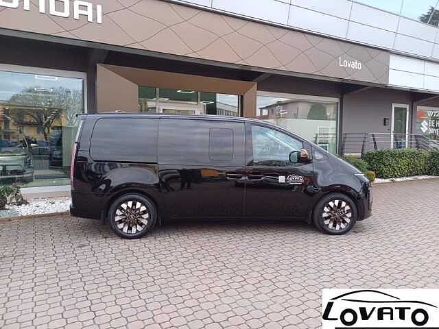 Hyundai STARIA STARIA LUXURY MY23 AT AWD