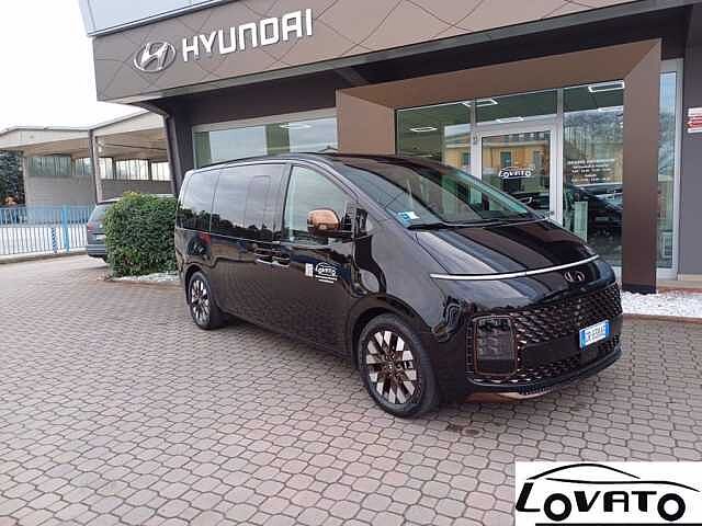 Hyundai STARIA STARIA LUXURY MY23 AT AWD