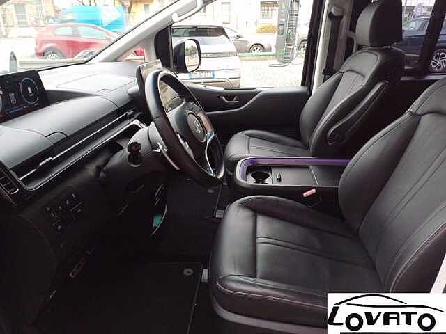 Hyundai STARIA STARIA LUXURY MY23 AT AWD