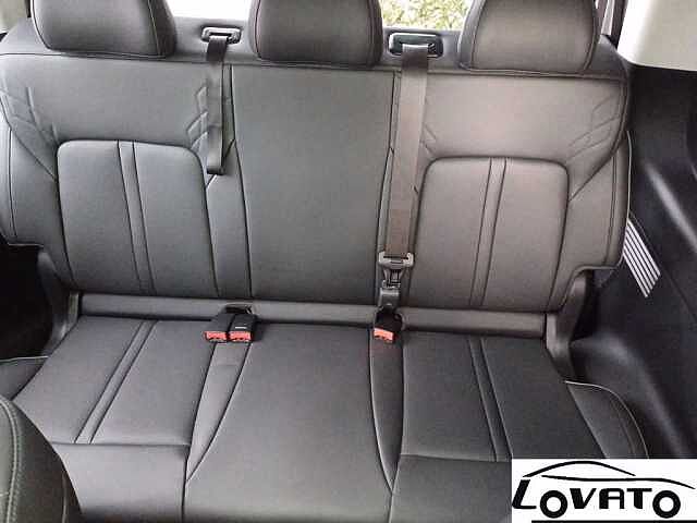 Hyundai STARIA STARIA LUXURY MY23 AT AWD