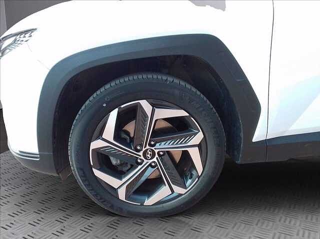 Hyundai TUCSON 1.6 HEV aut. XLine + 19