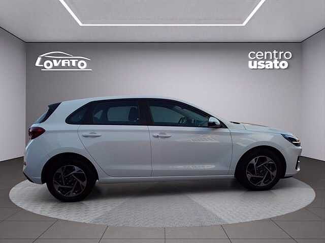 Hyundai i30 1.0 T-GDI DCT 48V 5 porte Business