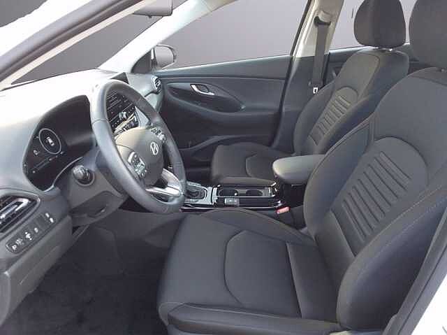 Hyundai i30 1.0 T-GDI DCT 48V 5 porte Business