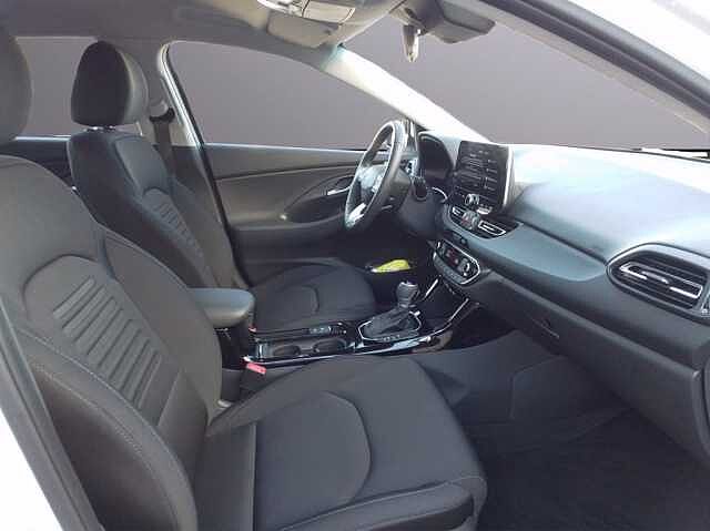 Hyundai i30 1.0 T-GDI DCT 48V 5 porte Business