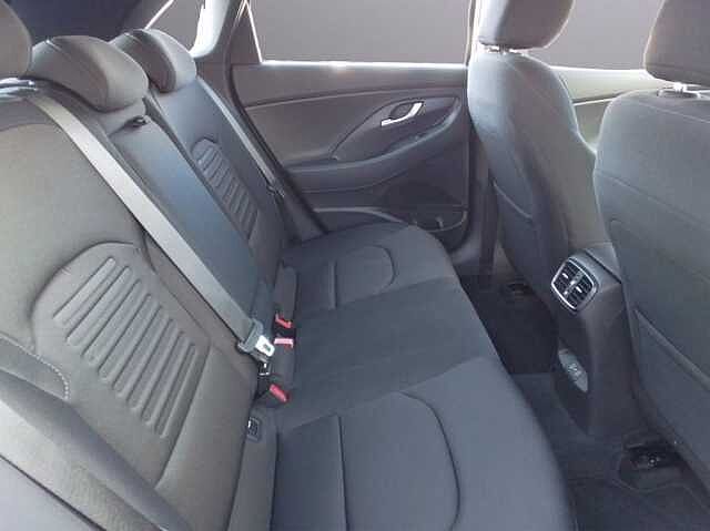 Hyundai i30 1.0 T-GDI DCT 48V 5 porte Business