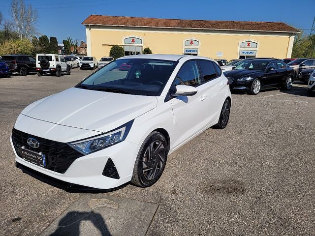 Hyundai i20 1.2 MPI MT GPL Connectline EXTERIOR PACK