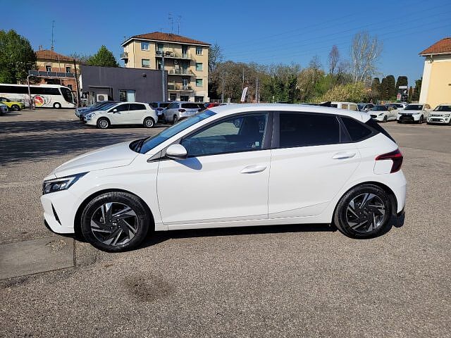 Hyundai i20 1.2 MPI MT GPL Connectline EXTERIOR PACK