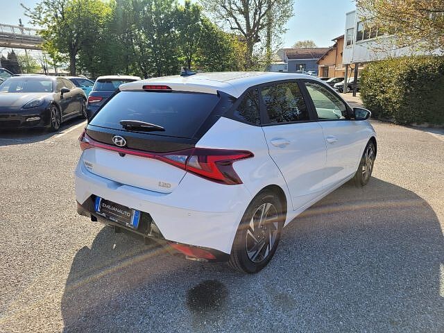 Hyundai i20 1.2 MPI MT GPL Connectline EXTERIOR PACK