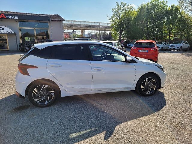 Hyundai i20 1.2 MPI MT GPL Connectline EXTERIOR PACK