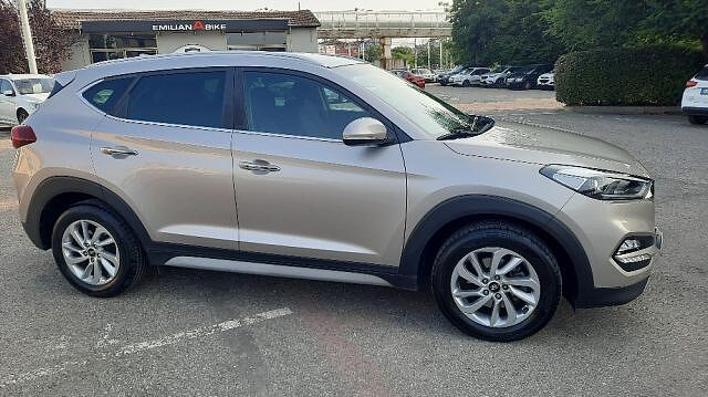 Hyundai TUCSON 1.7 CRDi XPossible