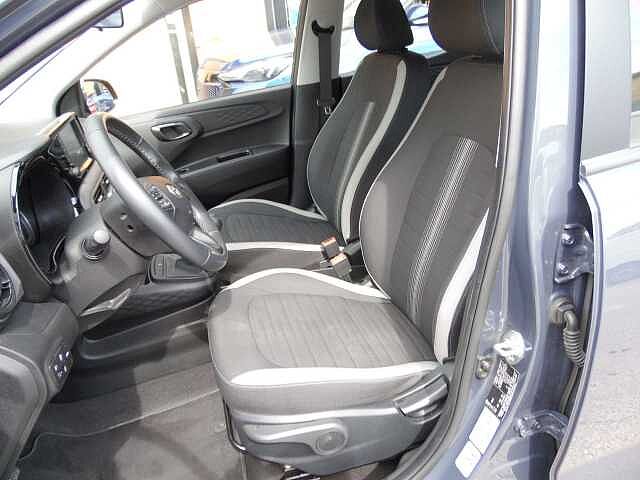 Hyundai i10 1.0 MPI Tech + CONNECT PACK SOLO 20.900 KM