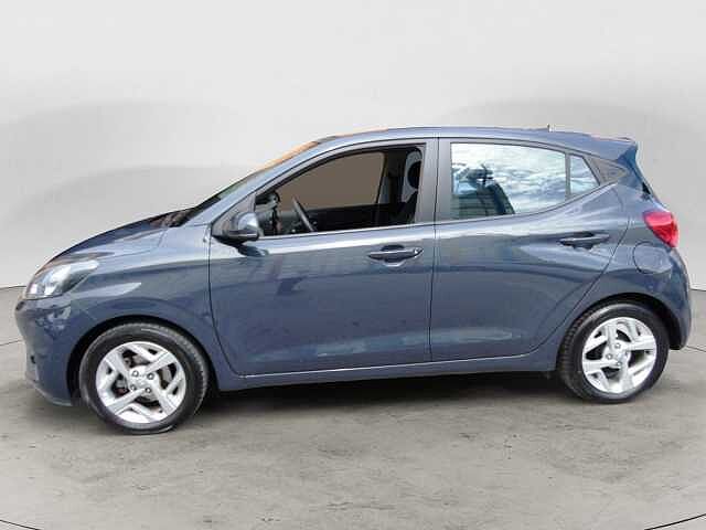 Hyundai i10 1.0 MPI Tech + CONNECT PACK SOLO 20.900 KM