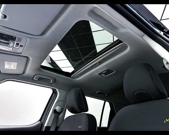 Hyundai INSTER Inster Cross 49 kWh