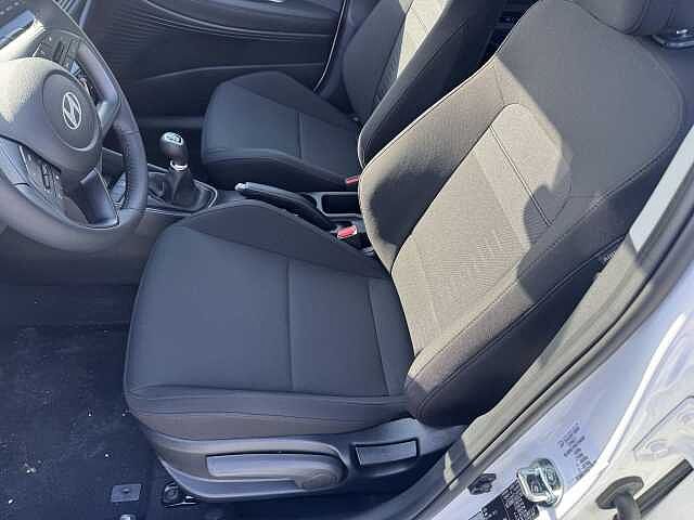 Hyundai BAYON 1.0 T-GDI MT XLine
