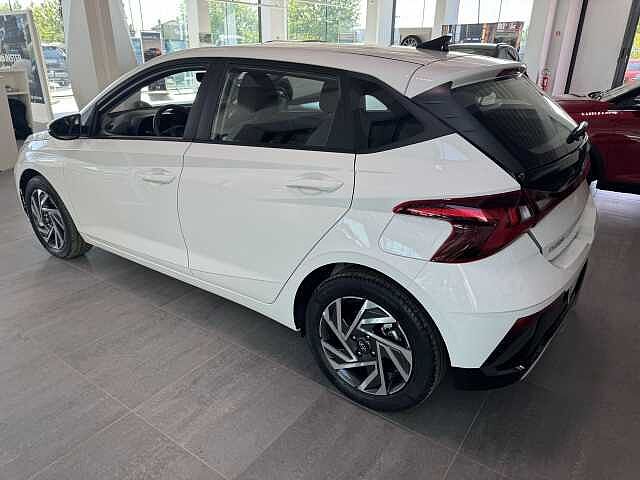 Hyundai i20 1.0 T-GDI 48V DCT Connectline