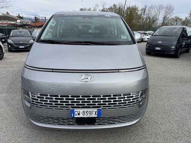 Hyundai STARIA 2.2 MT 2WD 9 posti Wagon